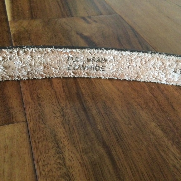 ✔️ Vintage Leather Tooled Kids Belt Name April - Picture 3 of 4